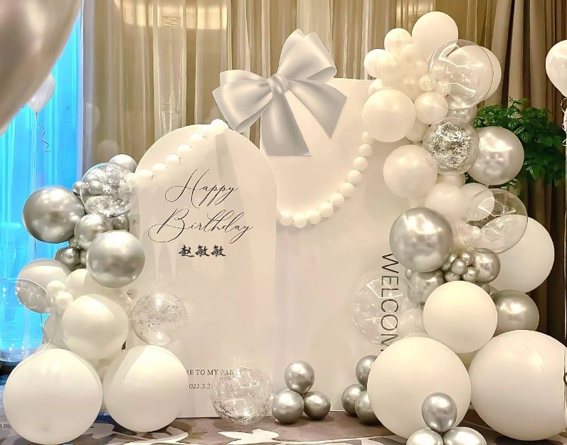 White and Silver Balloon Decorations for Classy Birthday Celebrations