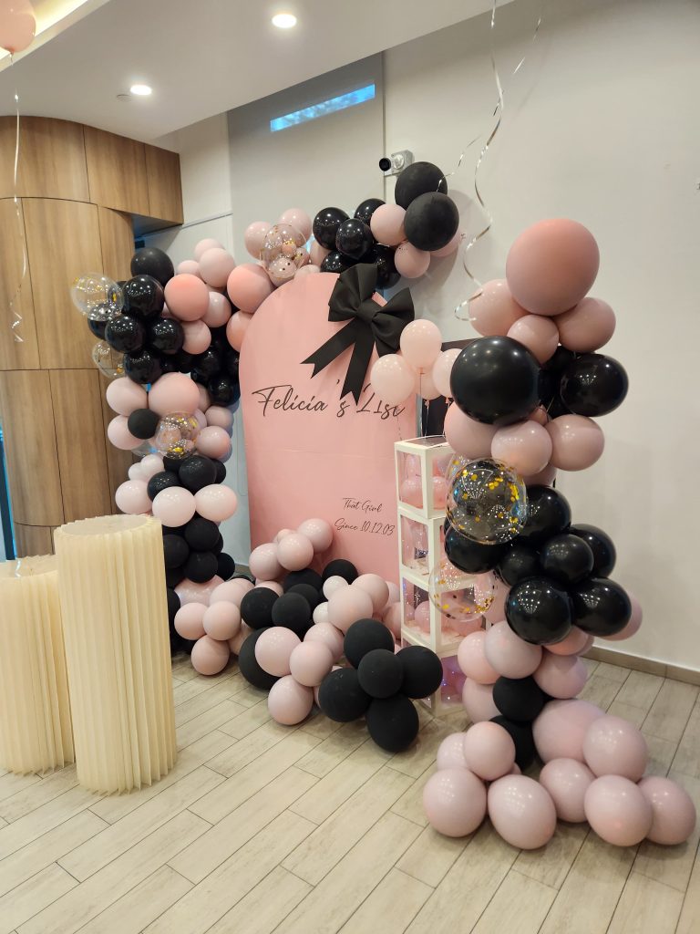 Right view of Felicia’s influencer birthday balloon decoration setup in Singapore