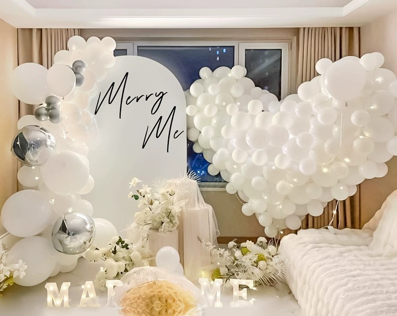 Merry Me Valentine Day event decoration